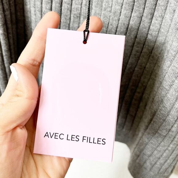 AVEC LES FILLES GREY WOMEN TANK TOP SOFT POLYESTER BLOUSE BRAND NEW SIZE LARGE - Picture 2 of 4